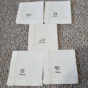 Williams-Sonoma Cheese Cocktail Napkins Linen Cotton Green Embroidered  *READ*
